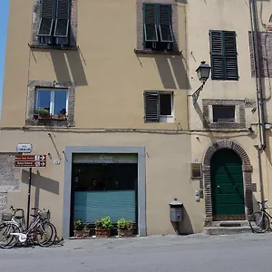 Felicita , Lucca Italia