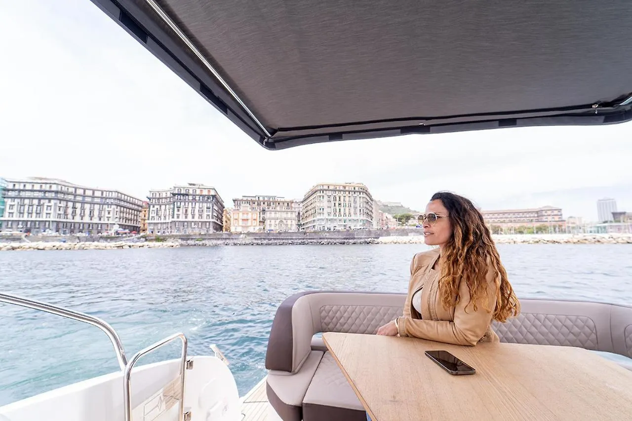 Al Campanile H Napoli Centro, By Clapa Group Hotel Italy