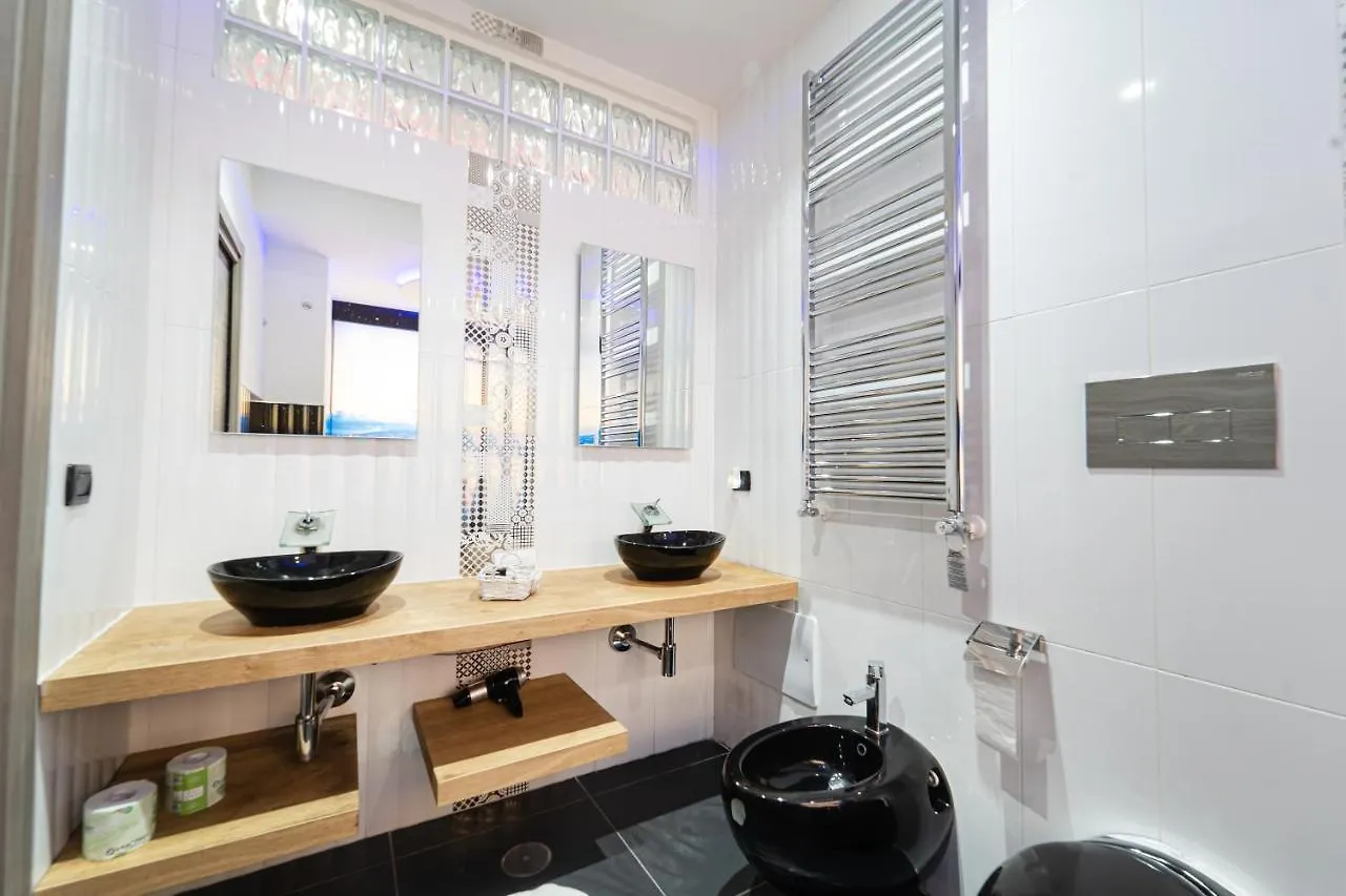 Guest house Al Campanile H Napoli Centro, By Clapa Group Hotel
